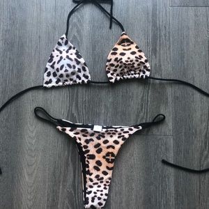 Leopard bikini